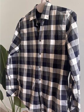 Simons Black and White Check Casual Button-Down Shirt